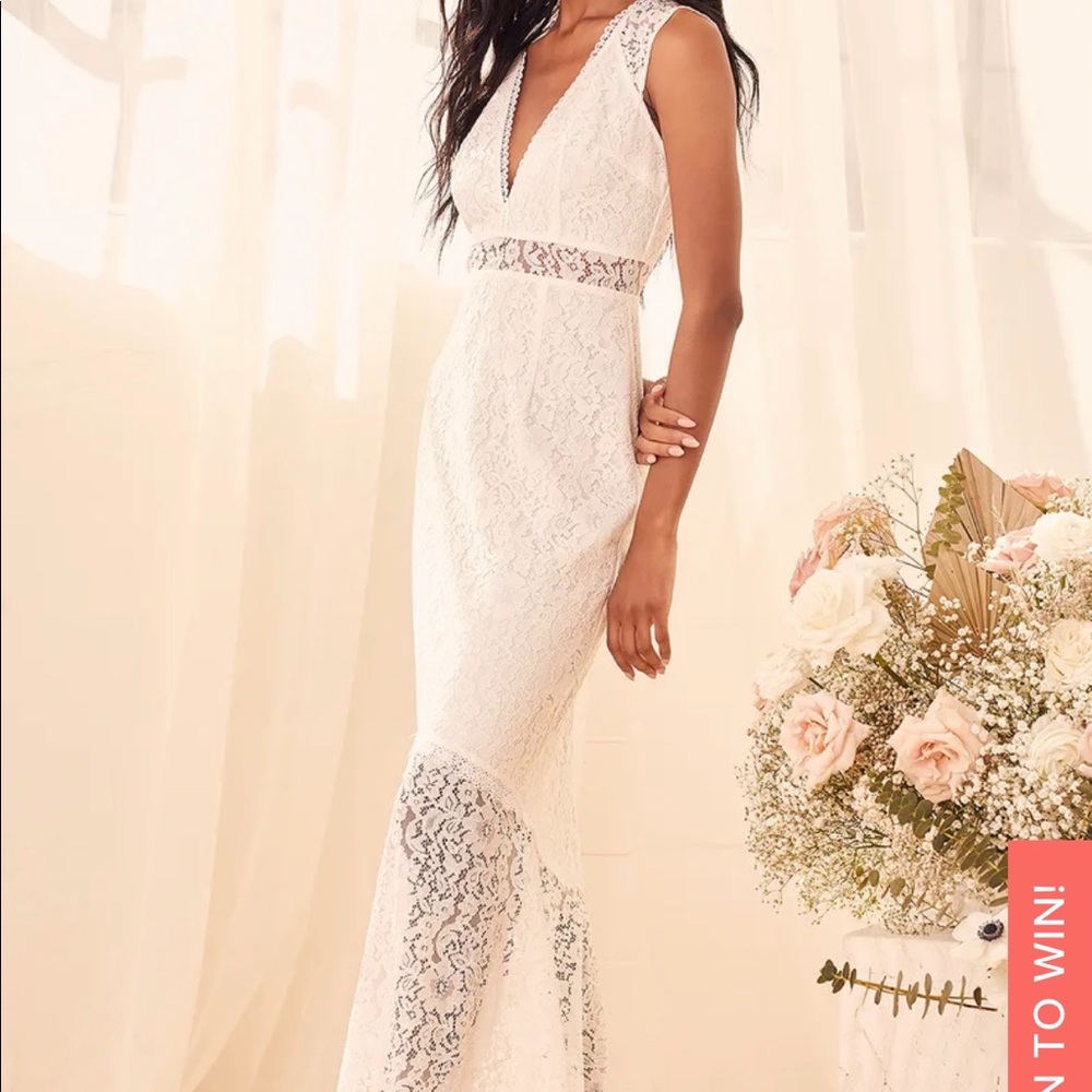 Lulu’s Lace White mermaid Gown